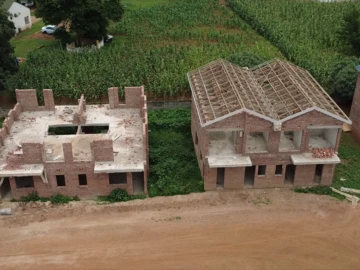 3 Bedroom Flat & Apartment