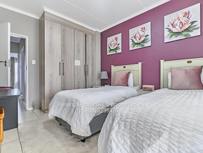 Prime Sandton Apartment for Sale – Fully Furnished & Airbnb Ready