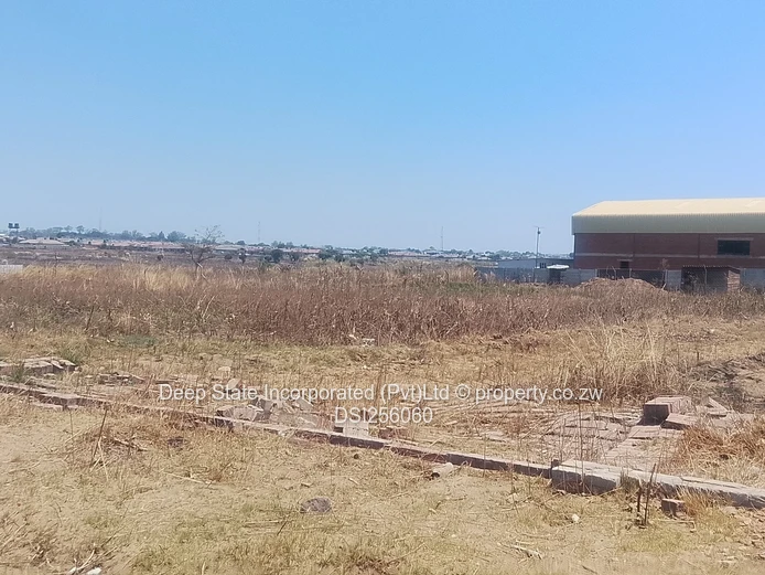Ruwa industrial/commercial stand for sale  (Sole Mandate)