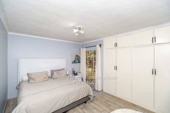 Opulent Property with Location