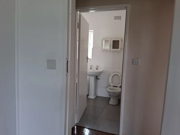 2 Bedroom Garden Flat