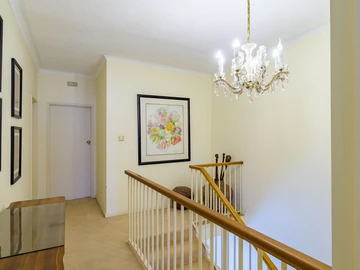 3 Bedroom Flat & Apartment