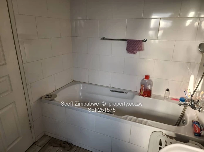 Sleek, Sustainable, and Secure: Ultra-Modern 3-Bedroom Cluster in Parktown, Waterfalls