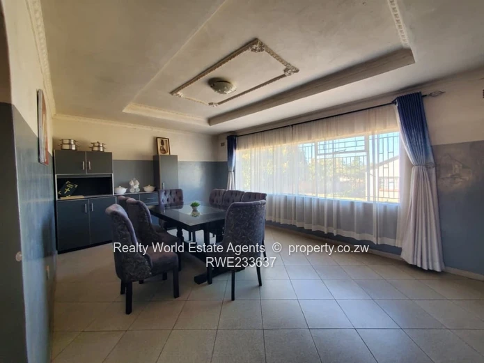 Four Beds House To Let In Chinhoyi Mapako Low Density