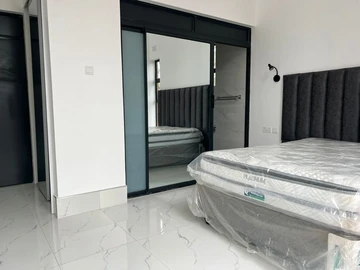 3 Bedroom Flat & Apartment