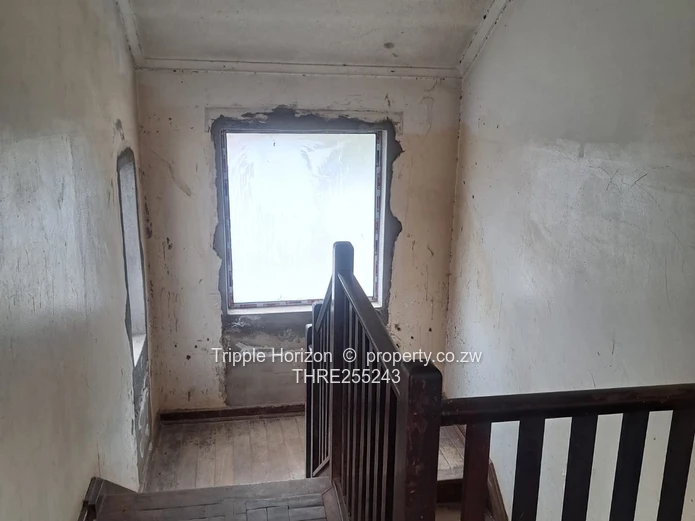 Double-Storey 4BR Family Home in Sentosa - Large Garden & Staff Quarters