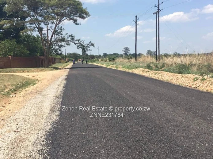 chinhoyi Umzari low density stand ready to build 35k for 1181sqm,2km from CUT and town,