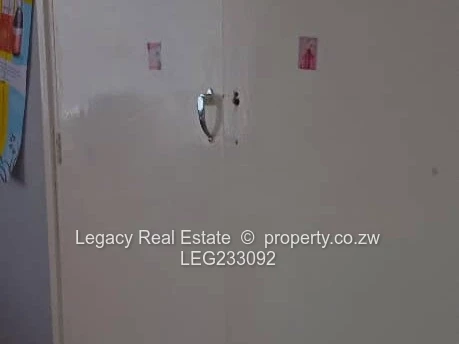 Greystone Park House to Let – 1km from Harare Drive