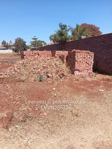2000 m2 Stand in Mount Pleasant Heights - Tarred Road