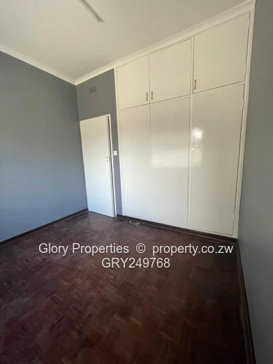 Chadcombe Flat To Let  (Sole Mandate)