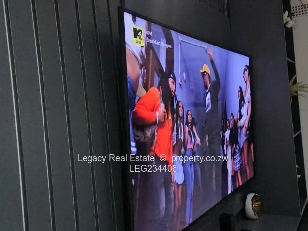 Sally Mugabe – Solid Family Home on 2000sqm for Sale