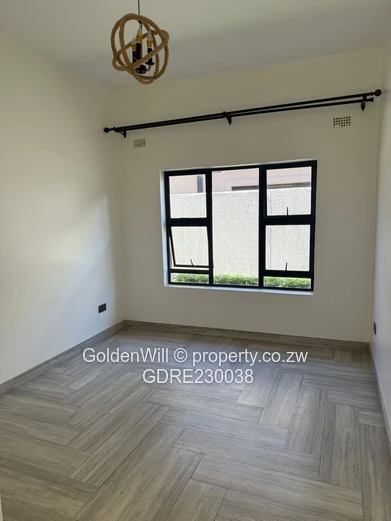 4bed (all en-suite) house in Mount pleasant 