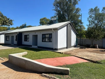 17 Unit Townhouse Complex