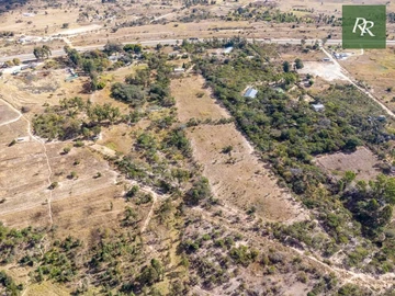 Farm & Agricultural Land