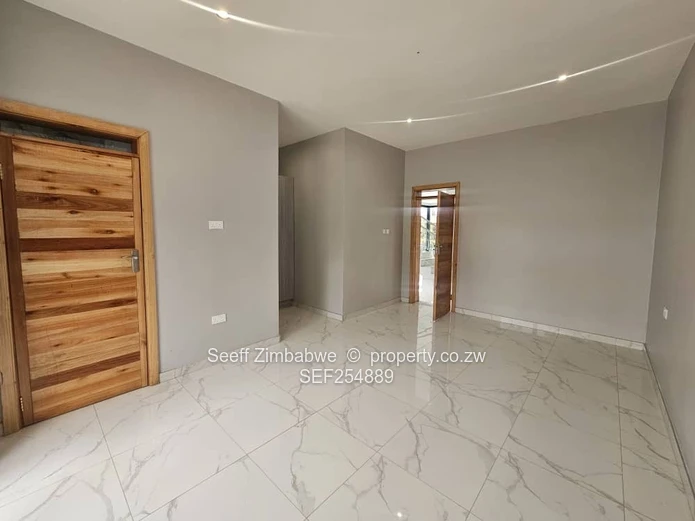 Exquisite 4-Bedroom All-Ensuite Modern Sanctuary | Glen Lorne