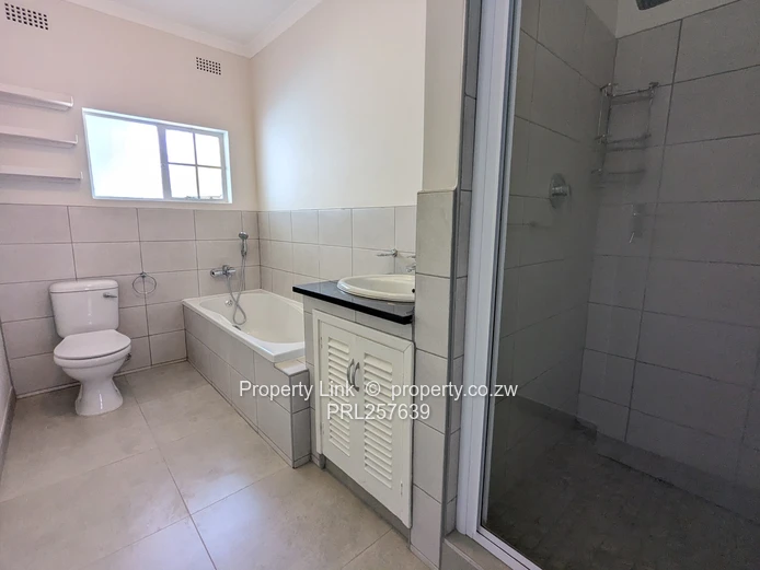 Bridgeways Renovated 3-Bed Townhouse - Available Immediately!