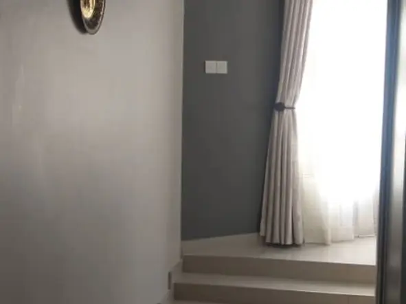 3 Bedroom Flat & Apartment