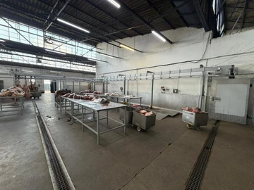 Warehouse & Factory