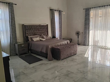 7 Bedroom Townhouse Complex