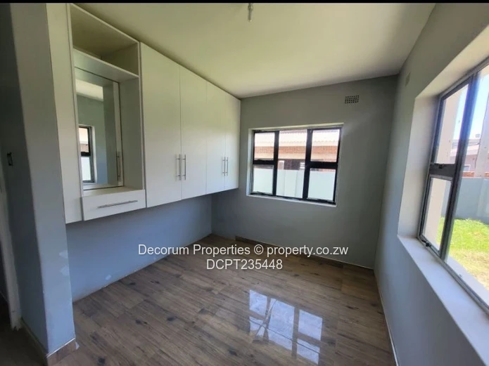 Modern 4-Bed Arlington House, Harare South – 386m²