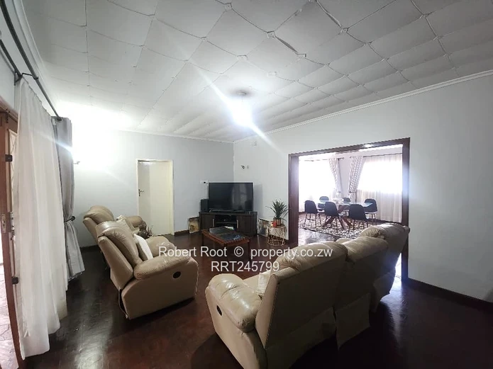 Neat 4 Bedroom House to Rent In Greendale