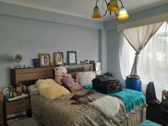 3 Bedroom Flat & Apartment