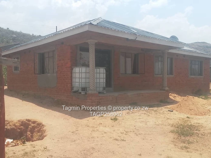 *??3BEDROo HOUSE SALE - KUWADZANA 8 - $25,000 