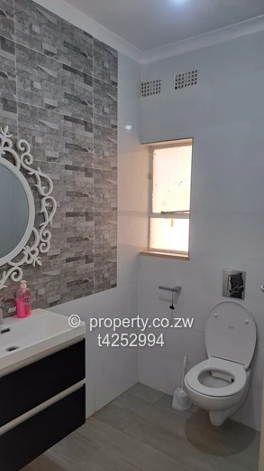 Gunhill 4 bedroomed house for Rent