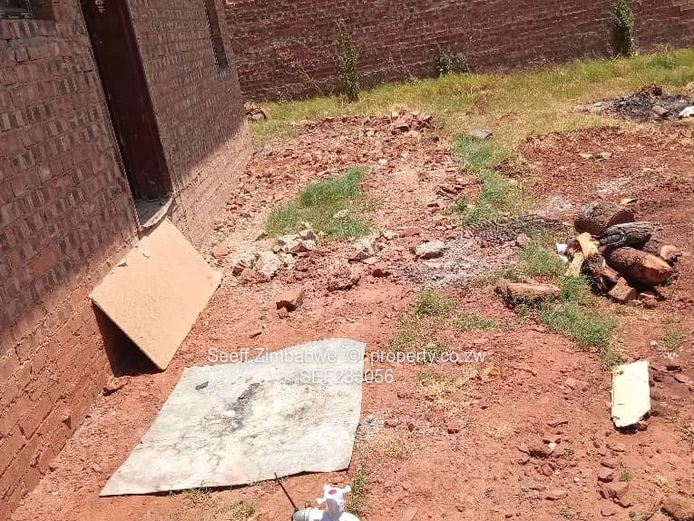 4 Bed Shell House For sale-Glaudina