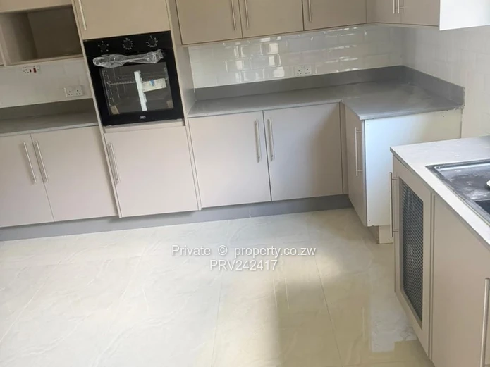 Luxury Living in Mt Pleasant: 3-Bed, 3-Bath House with Borehole