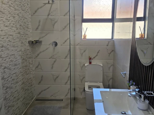 3 Bedroom Garden Flat