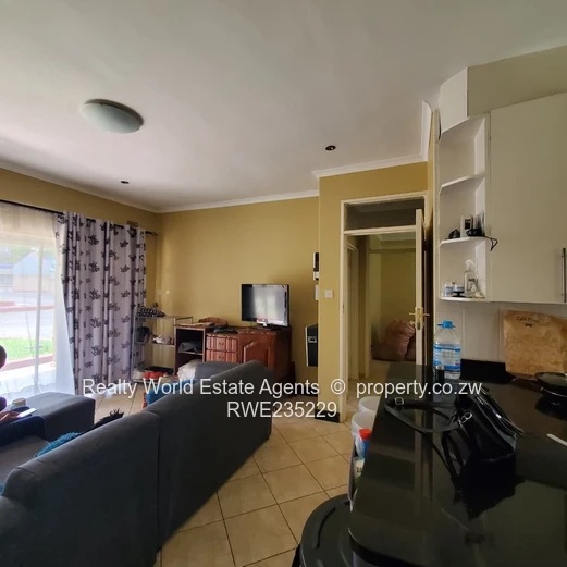 Newlands Garden Flat To Let