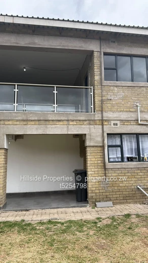 3bedroom apartment Groom bridge  (Sole Mandate)