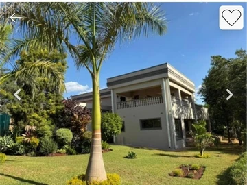 6 Bedroom House