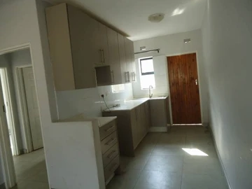 3 Bedroom Garden Flat