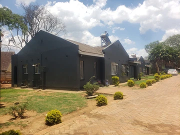 3 Bedroom Garden Flat