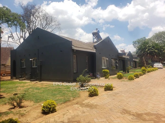 Solid Cluster  house available for letting  