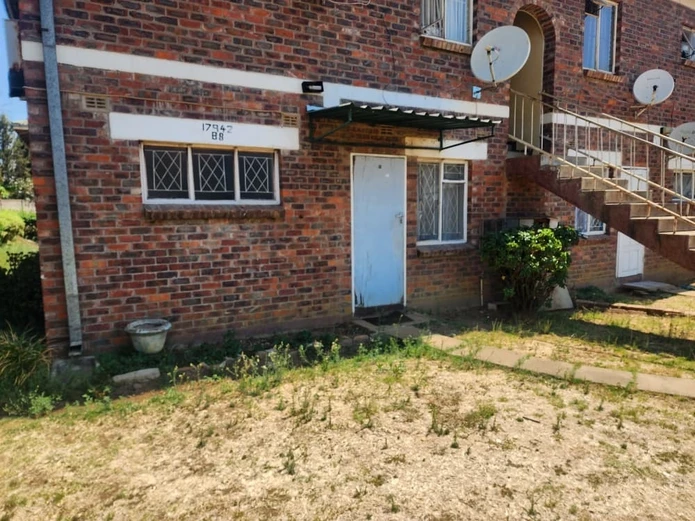 Eastlea offices flats 2bed flat to rent 