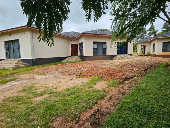 5 Bedroom House