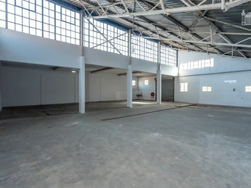 Warehouse & Factory