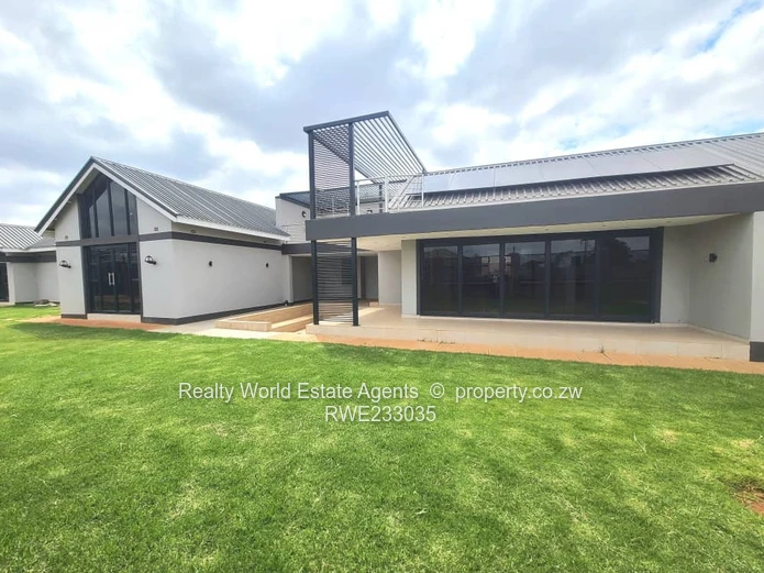 For Sale: Elegant 5-Bedroom Home with Cottage & Pool – Mt Pleasant Heights