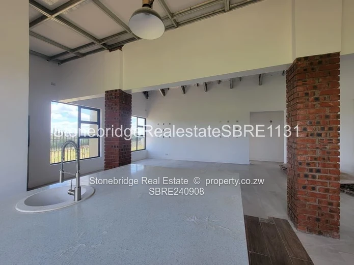 Modern 3 Bedroomed house in Hopelyn for sale