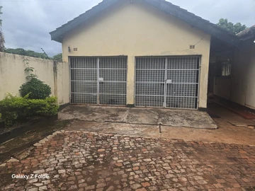 3 Bedroom House in Greendale - For Sale
