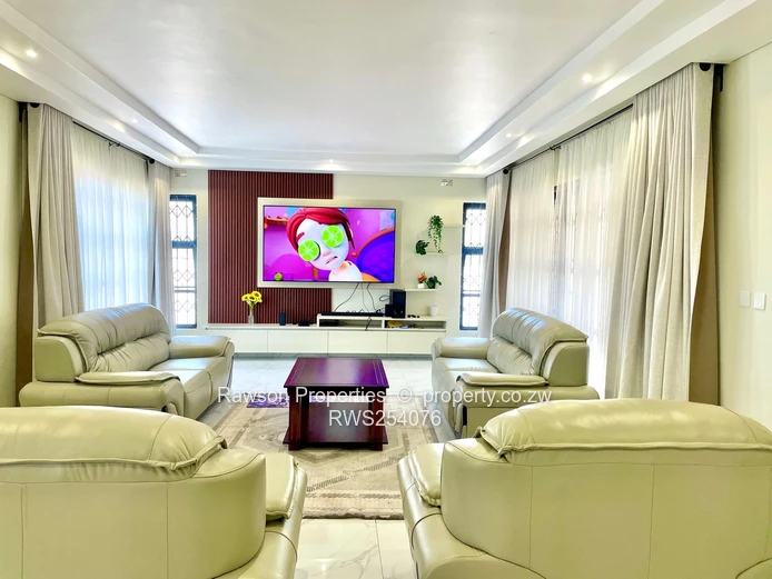 Don't miss this magnificent House in Greendale  (Sole Mandate)
