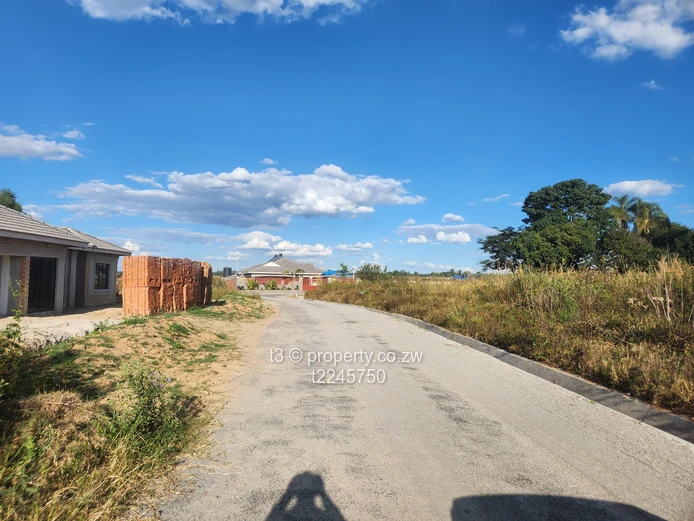 Spacious Erasmus Park Residential Stand (Sole Mandate)