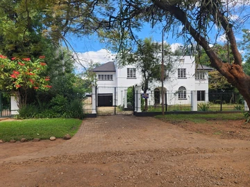 Neat solid family home!!!