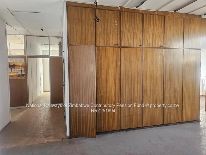 Bulawayo Central CBD Open/Office Space (Nineth in between J Moyo & J. Nkomo)