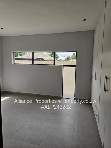 Avondale Gem – Stylish 3-Bed Cluster Now Only $1,250!