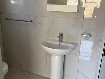 2 Bedroom Cottage