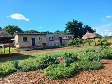Arcturus plot for sale* 110k.   Size 1.8hacters  -2 chicken runs for 10k chickens -4 beds.Deeds.